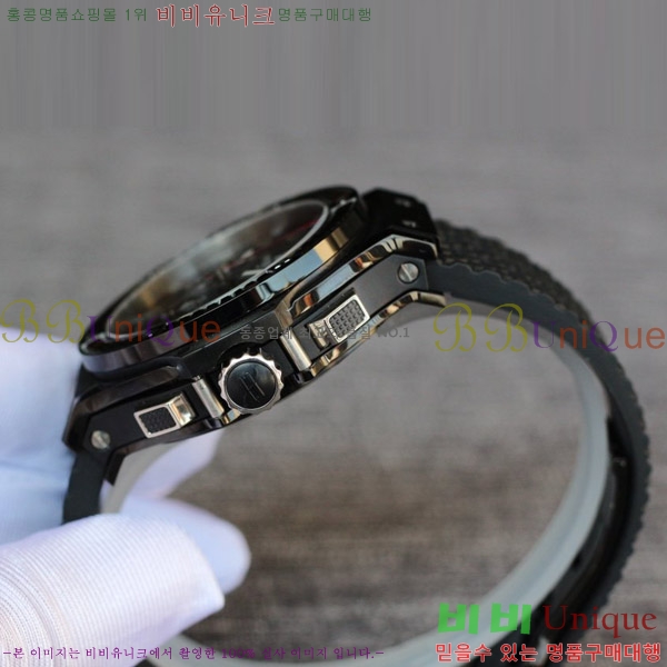 ST ������ hublot ��� 301 PB 131 RX 88HT17721-8