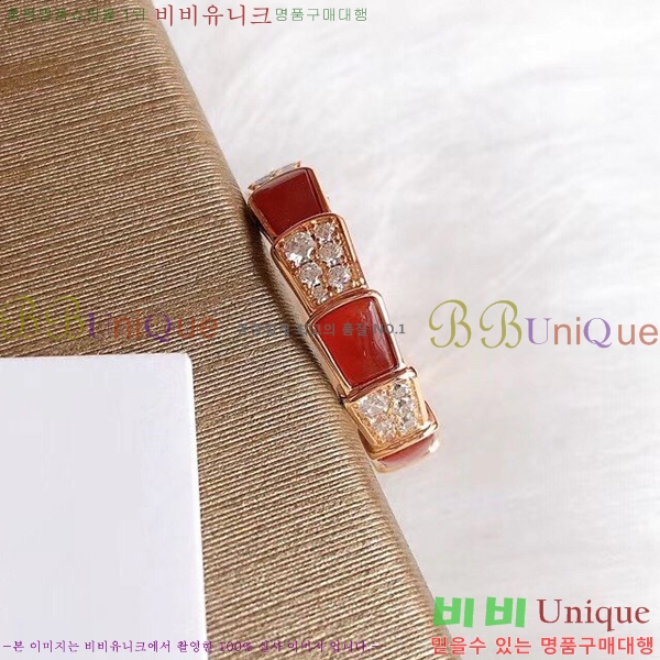 �Ұ��� ���� ť�� ���� 904707