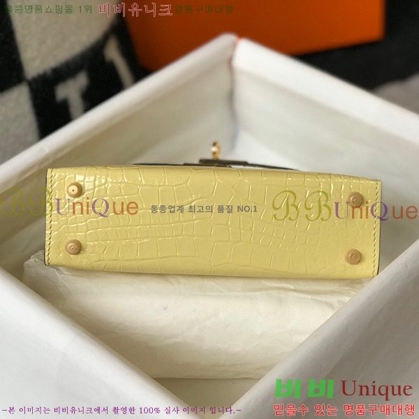 # �����޽� �̸��� �̴Ϲ� 19������ H103511-91-2