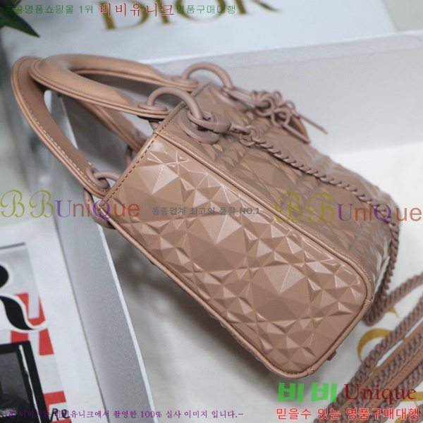 #��� ���̾Ƹ�� ���̹� M6003-701