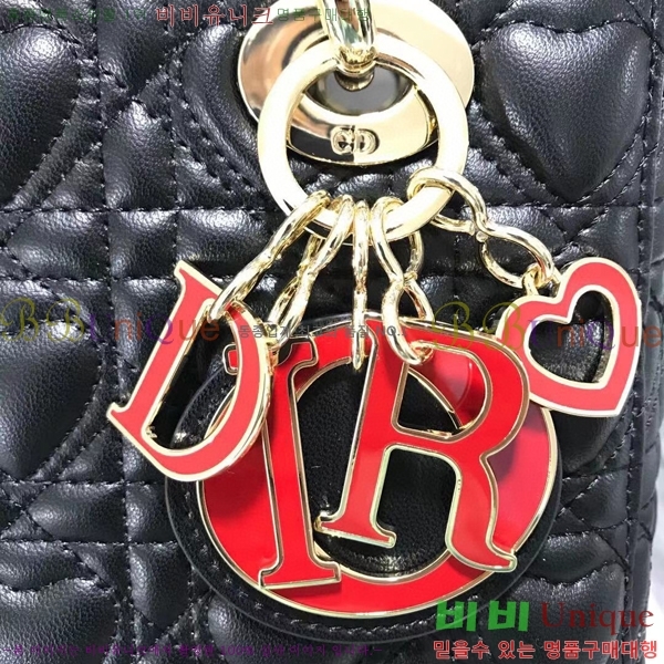 #ũ����î��� ���̵�� M0538-202