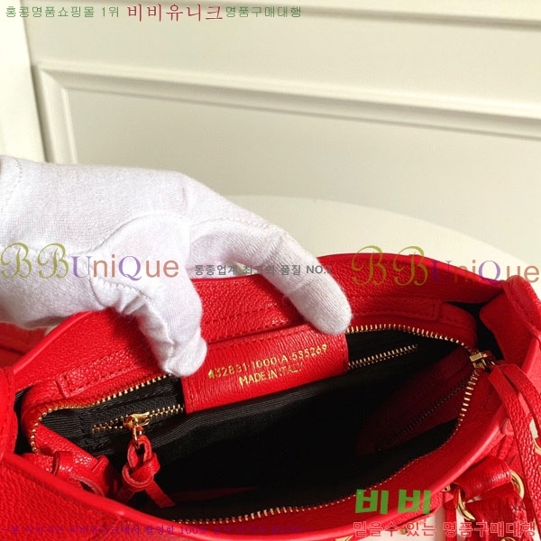 �߷��þư� ��Ƽ�� �̴� 519938-1