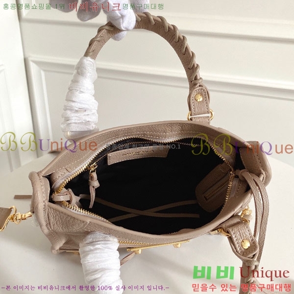 �߷��þư� ��Ƽ�� �̴� 519938-3