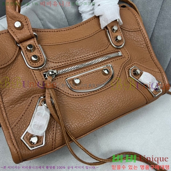 �߷��þư� ��Ƽ�� �̴� 519938-16