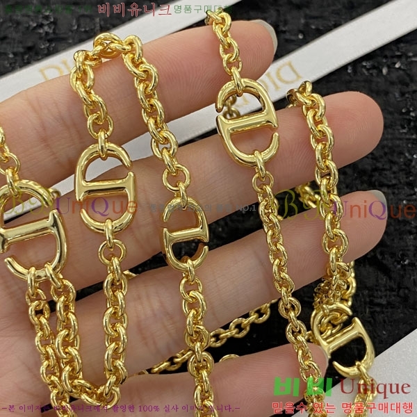 ��� ����� 988941