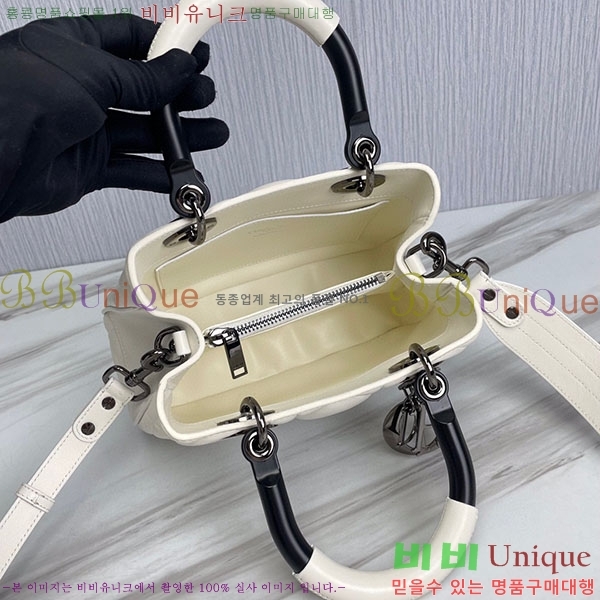 #��� ���̵�� 20017-4