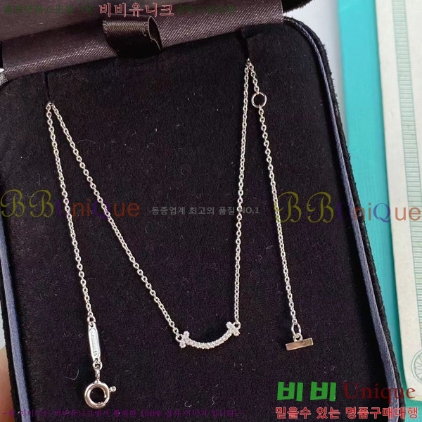 Ƽ�Ĵ� T ������ ť�� ����� S925 TF13669-2