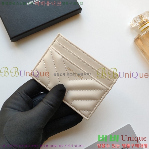 ���ζ� ī������ 705218-5