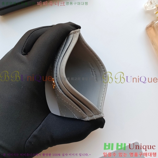 ���ζ� ī������ 703219-1