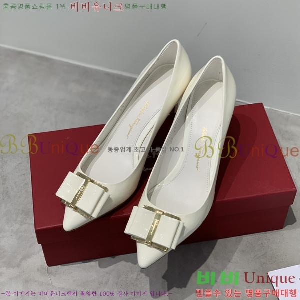 ��󰡸� ������ F7010575-1 �� 7CM