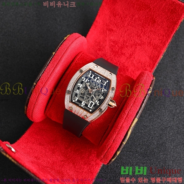 ������ �� RM67-01 �ð� EYT28122-2