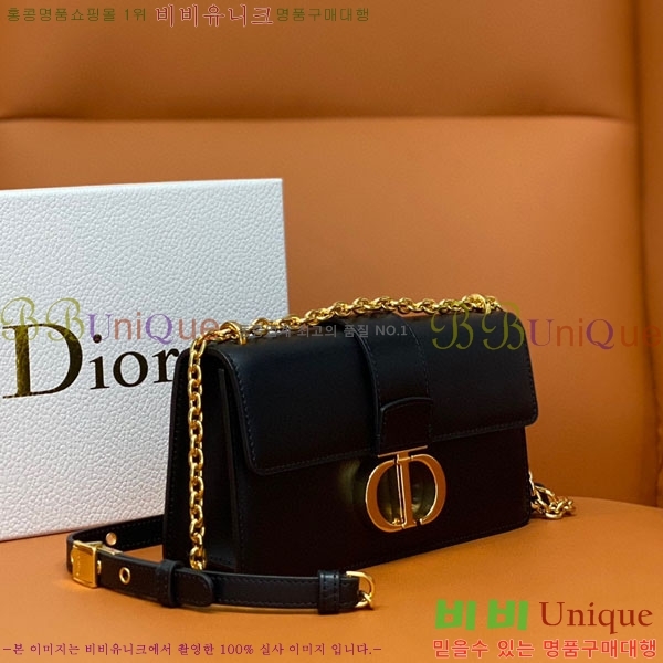 #��� 30 ���״� �̽�Ʈ ����Ʈ ü�ι� M9334-204