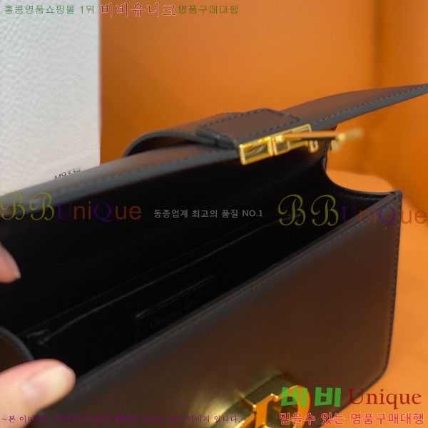 #��� 30 ���״� �̽�Ʈ ����Ʈ ü�ι� M9334-204