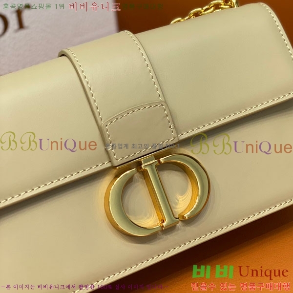 #��� 30 ���״� �̽�Ʈ ����Ʈ ü�ι� M9334-203