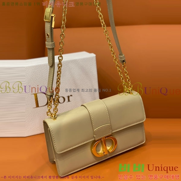 #��� 30 ���״� �̽�Ʈ ����Ʈ ü�ι� M9334-203