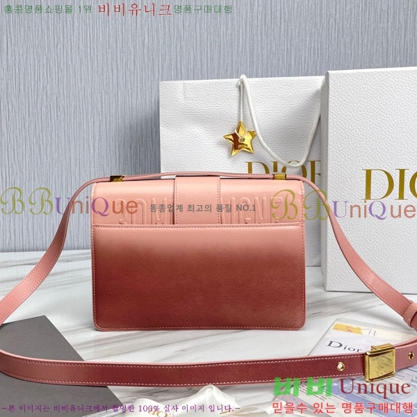 #��� 30 �����ι� M9203-300