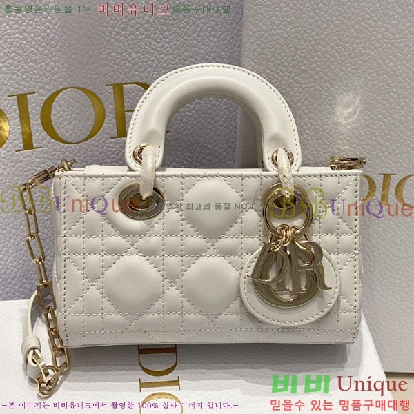 #��� ���̵� �� ���̹� �̴� M0541-104