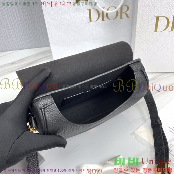 #��� �ٺ�� BOBBY �̵�� 6618812-305