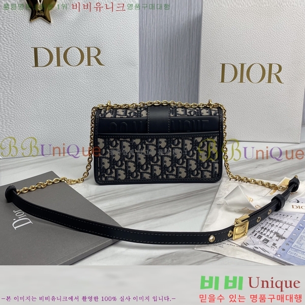 #��� 30 ���״� �̽�Ʈ ����Ʈ ü�ι� M93351-100