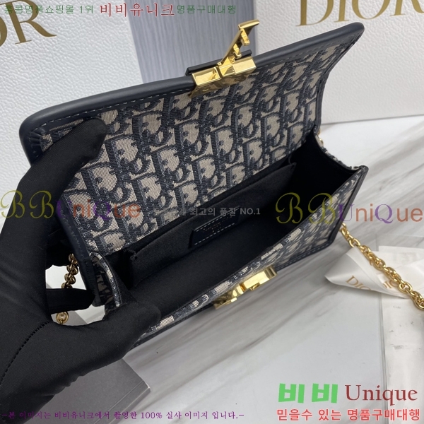 #��� 30 ���״� �̽�Ʈ ����Ʈ ü�ι� M93351-100