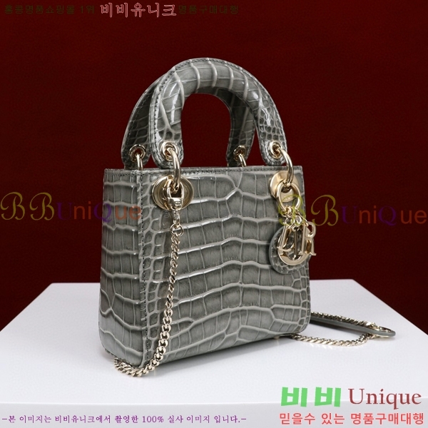 #��� ���̵�� �̴� M050566-113