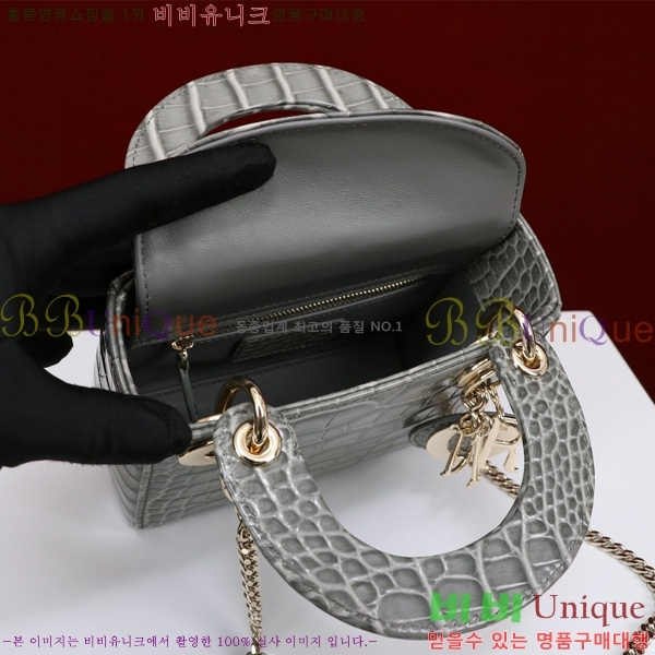 #��� ���̵�� �̴� M050566-113