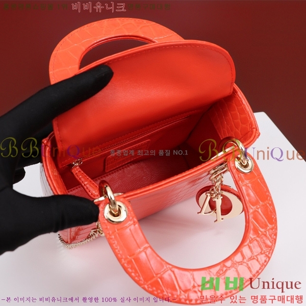 #��� ���̵�� �̴� M050566-110