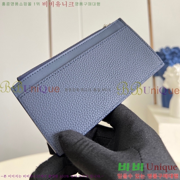 #���̺��� ���� ī�� Ȧ�� M82068-100