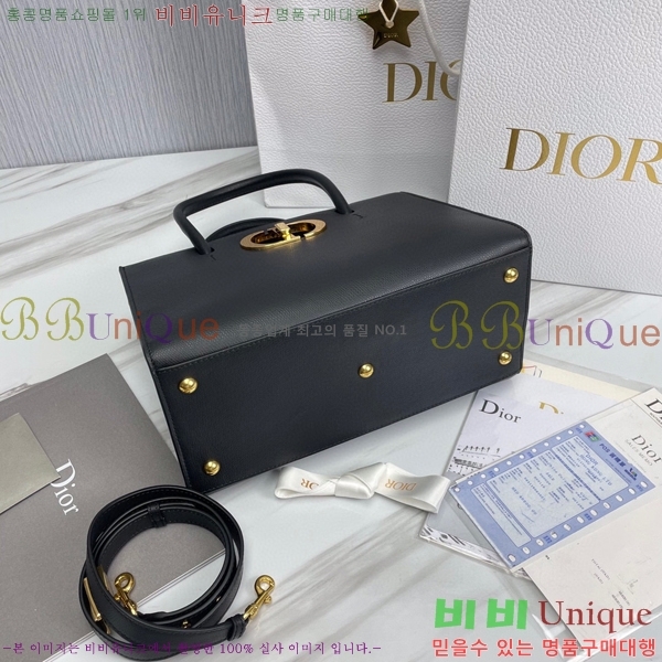 #��� ȣ�븣 ���� ī�ٹ� M9306-301