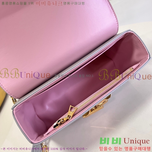 #���̺��� Ʈ����Ʈ MM M21025-102