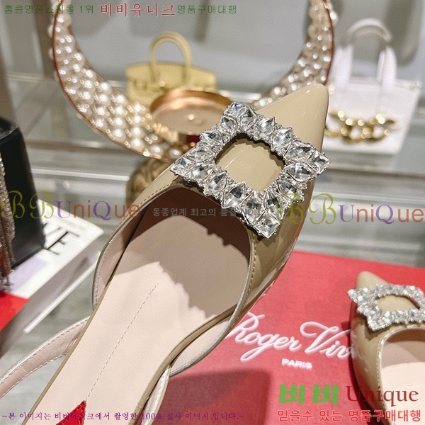 ������� �÷� ���� 28RV235221-4