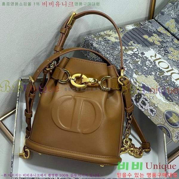 #��� CEST ������Ʈ ��ù� M2272-100