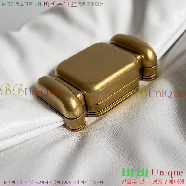 #���װ�����Ÿ �е� ũ�ν��ٵ� ��  712737-102