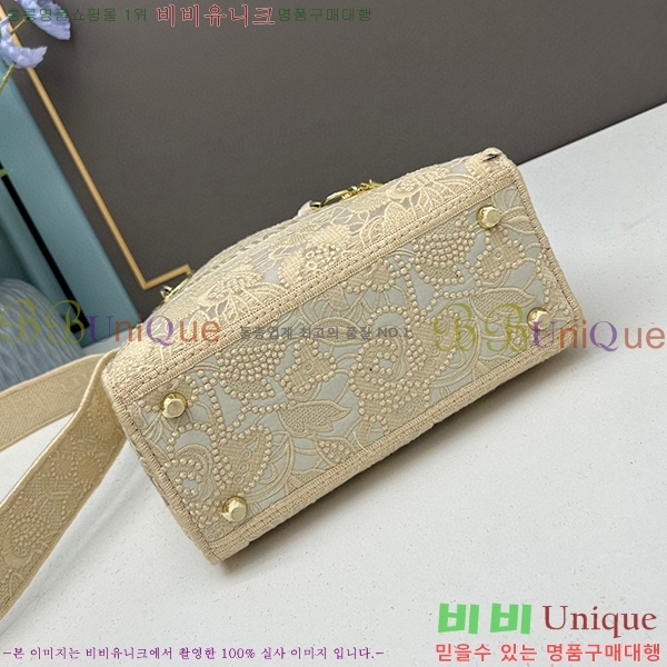 ST ��� ���̵�� M8002-17