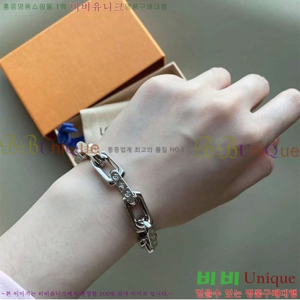 ���̺��� ���� L582187-1 (7�� Į��)