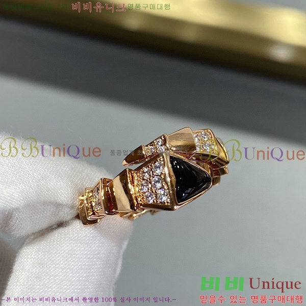 �Ұ��� ���� B205213