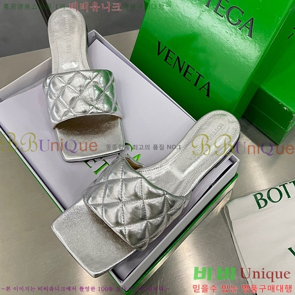 ���װ�����Ÿ �е�� �÷� ���� BV958122-1