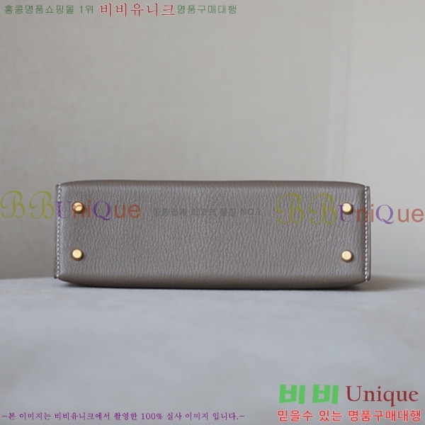 #�����޽� �̸��� 19������ HE58411251-9(���긣����)