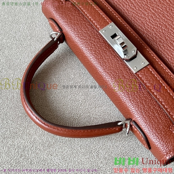 #�����޽� �̸��� 19������ HE58411251-17(���긣����)