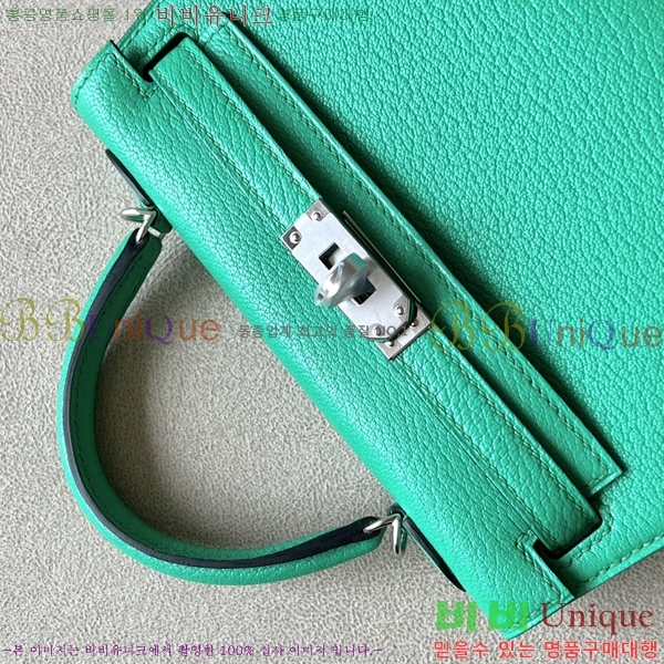 #�����޽� �̸��� 19������ HE58411251-21(���긣����)