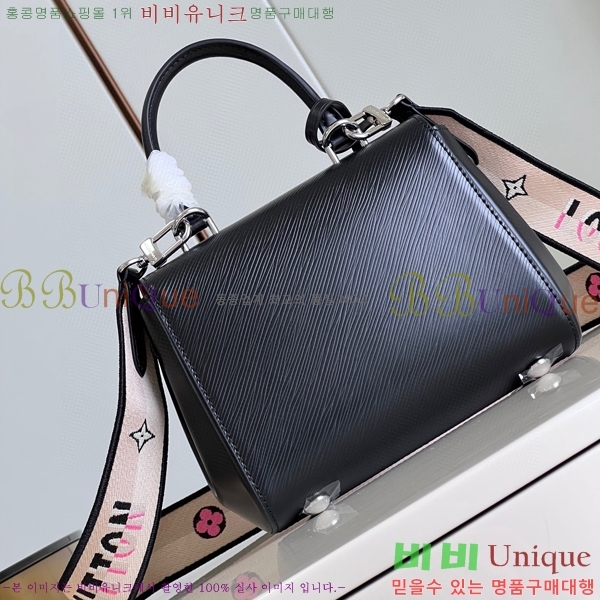 #���̺��� Ŭ��� �̴� M58928-105