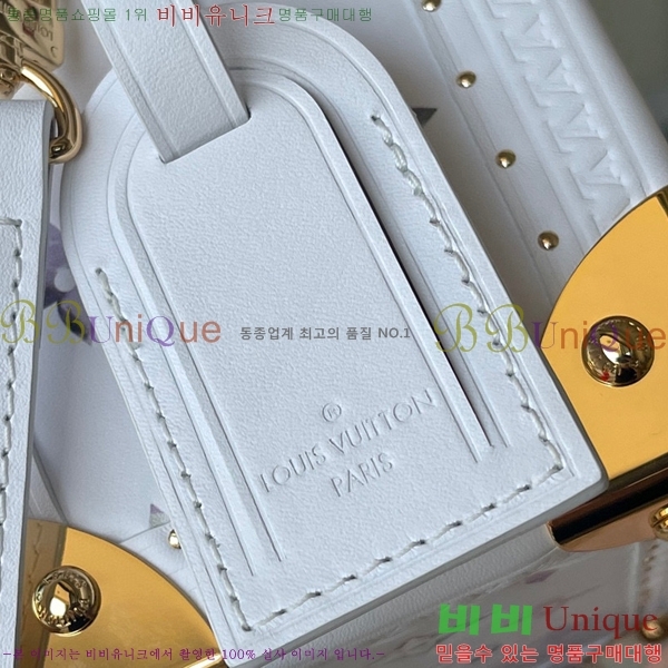 #���̺��� ī�޶� �ڽ� ���� M10077-100