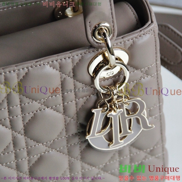 #��� ���� ABC ���̵�� ���� M18800-402