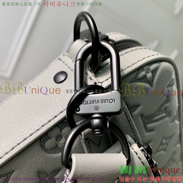 #���̺��� Ʈ���� �޽��� M46602-101