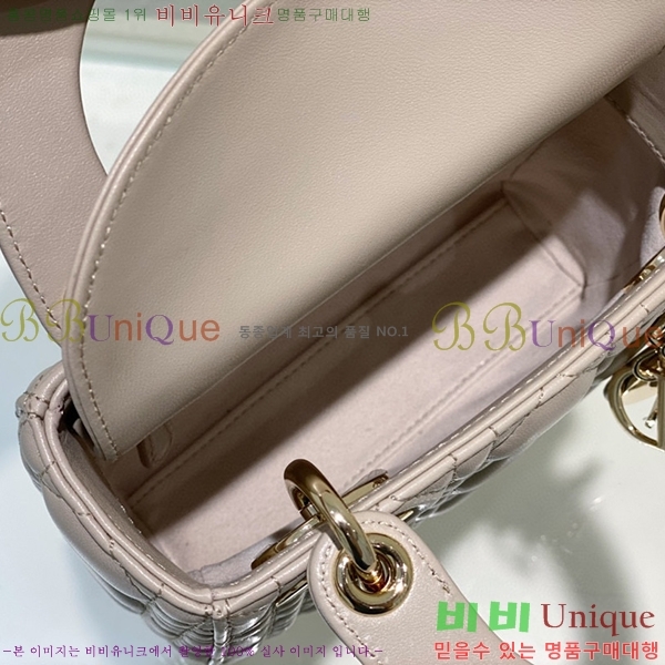 #��� ���̵�� �̴� M0505-837