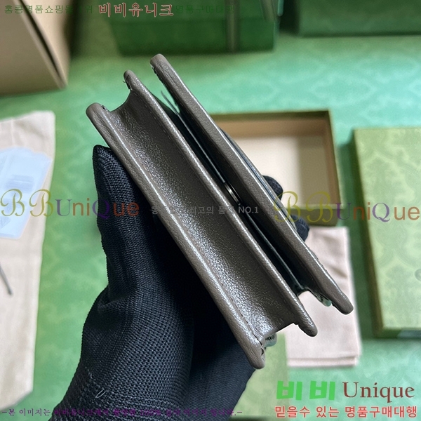 #���� ���е� ī�� ���̽� 760317-192