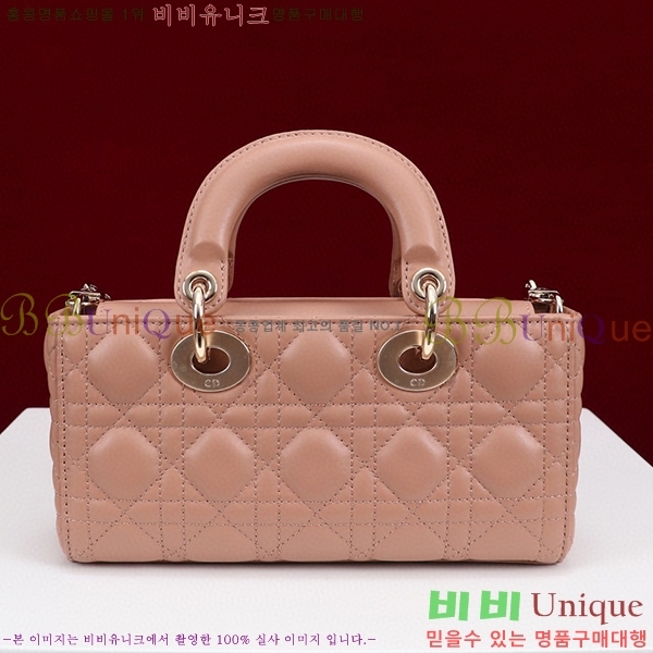 #��� ���̵� �� ���̹� �̴� M0636-213