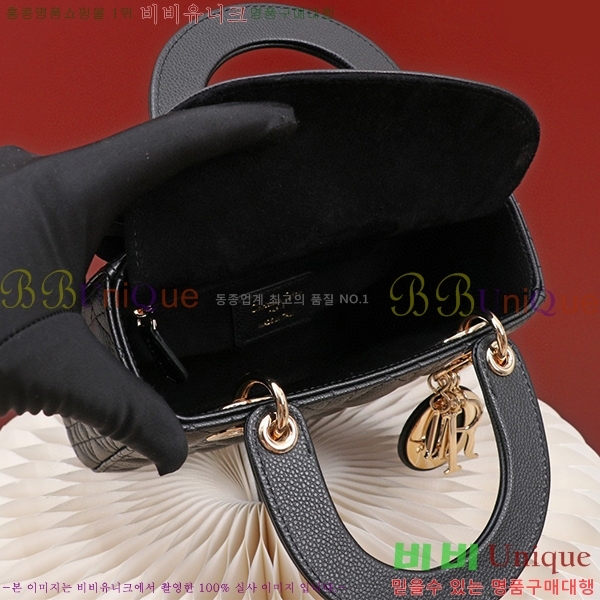 #��� ���̵�� M0531-402