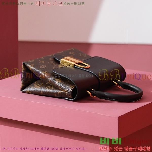 #���̺��� ��Ű ���׷� ����� M44141-300