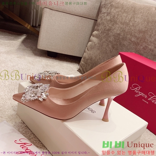 ������� ������ RET588213